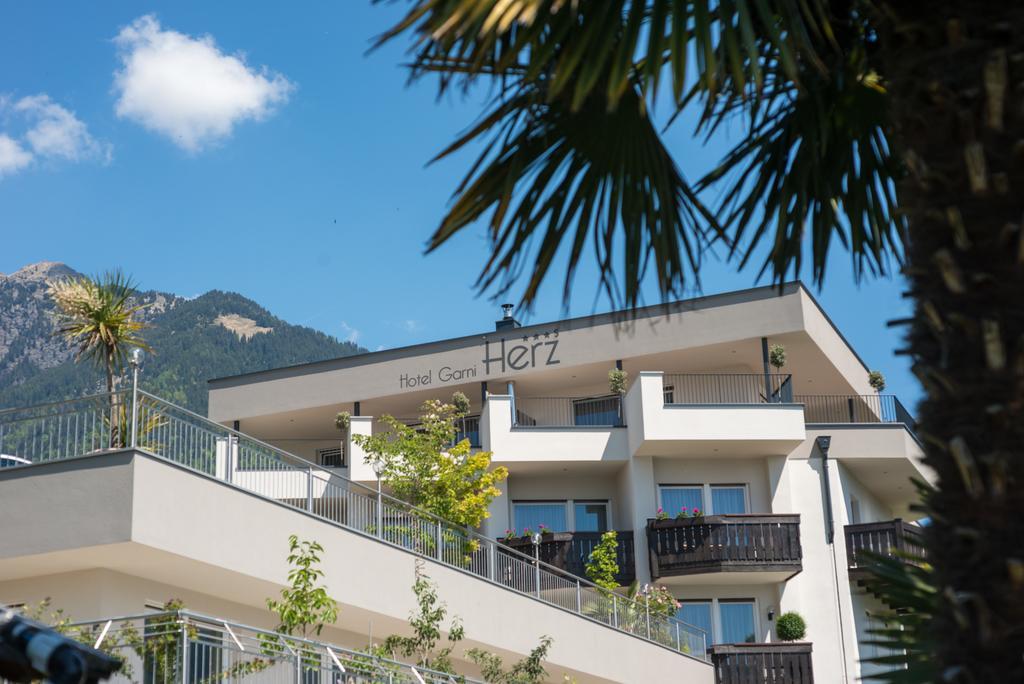 Hotel Garni Herz Tirolo Eksteriør billede